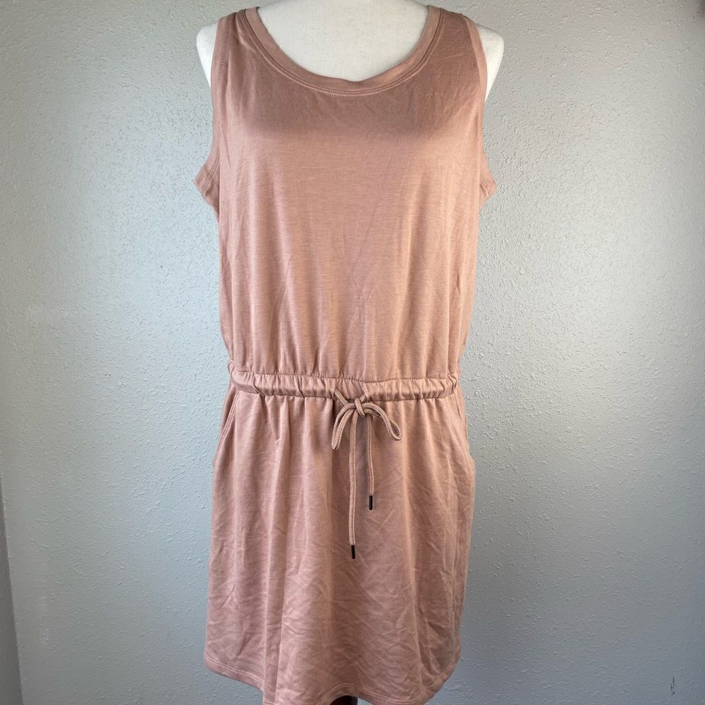 NWT Ideology Sleeveless Casual Top Size L